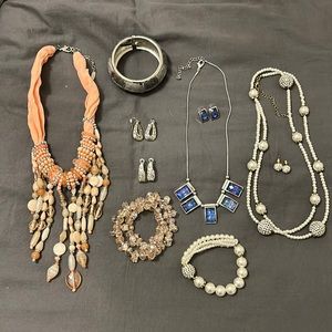 Jewellery lot #14
